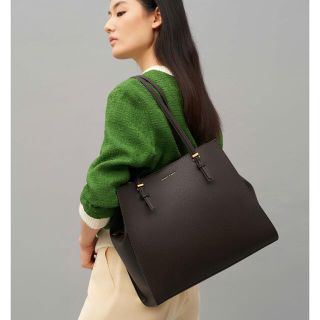 チャールズアンドキース(Charles and Keith)のラージダブルハンドル トートバッグ(トートバッグ)