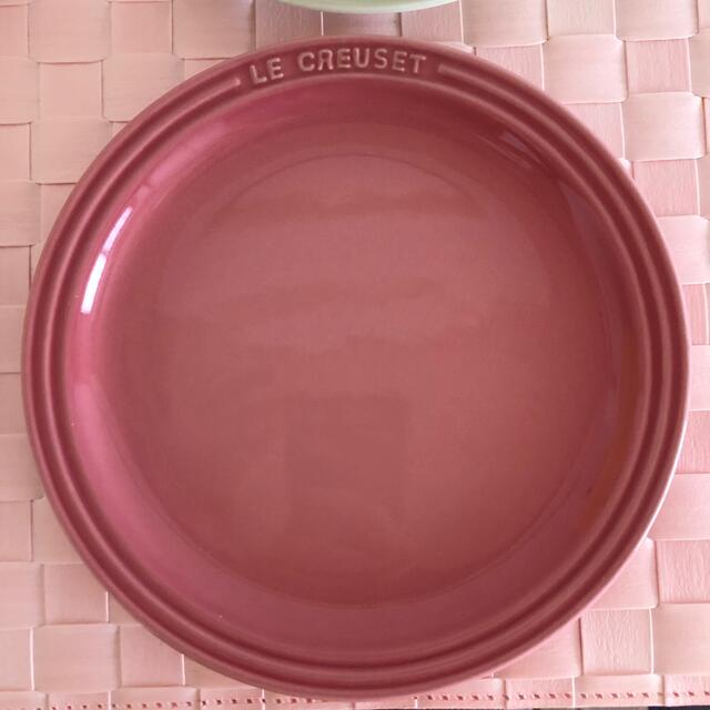 LE CREUSET(ルクルーゼ)の新品　ル・クルーゼ　プレート　4枚セット　19センチ インテリア/住まい/日用品のキッチン/食器(食器)の商品写真