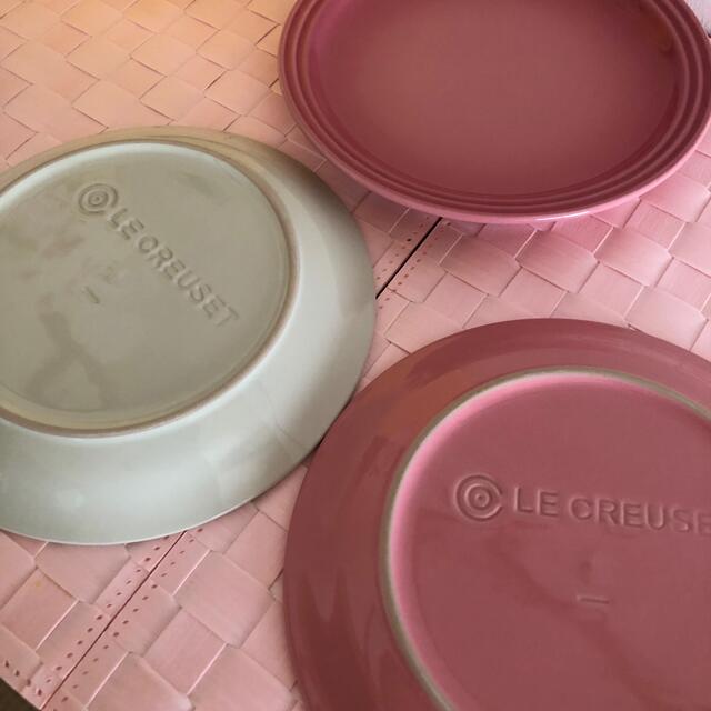 LE CREUSET(ルクルーゼ)の新品　ル・クルーゼ　プレート　4枚セット　19センチ インテリア/住まい/日用品のキッチン/食器(食器)の商品写真