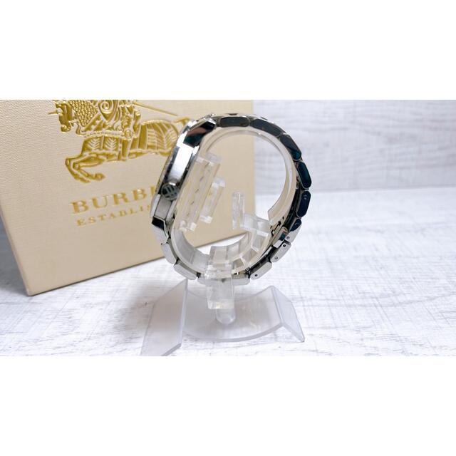 BURBERRY(バーバリー)の✨期間限定価格✨美品Burberryバーバリー 腕時計クロノグラフ メンズの時計(腕時計(アナログ))の商品写真