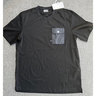 ディーゼル(DIESEL)の新品　diesel A02955 ディーゼル　Tシャツ　カットソー　黒(Tシャツ/カットソー(半袖/袖なし))