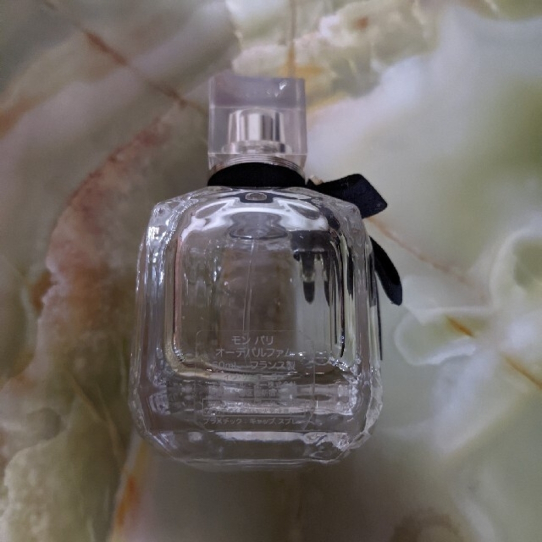 Yves Saint Laurent Beaute(イヴサンローランボーテ)のイヴ・サンローラン モン パリ オーデパルファム 50ml、残量わずかです⚠ コスメ/美容の香水(香水(女性用))の商品写真