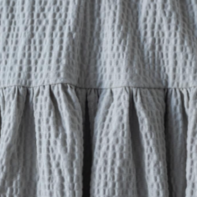 モリッピー様専用🌹石岡さん×RITA×パルココラボ🌈リップルスカートライトグレー レディースのスカート(ロングスカート)の商品写真