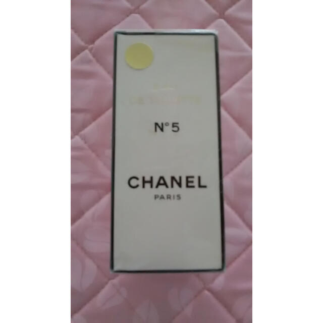 CHANEL(シャネル)のCHANEL シャネル　No.5 オードトワレ　Eau de toilette コスメ/美容の香水(香水(女性用))の商品写真