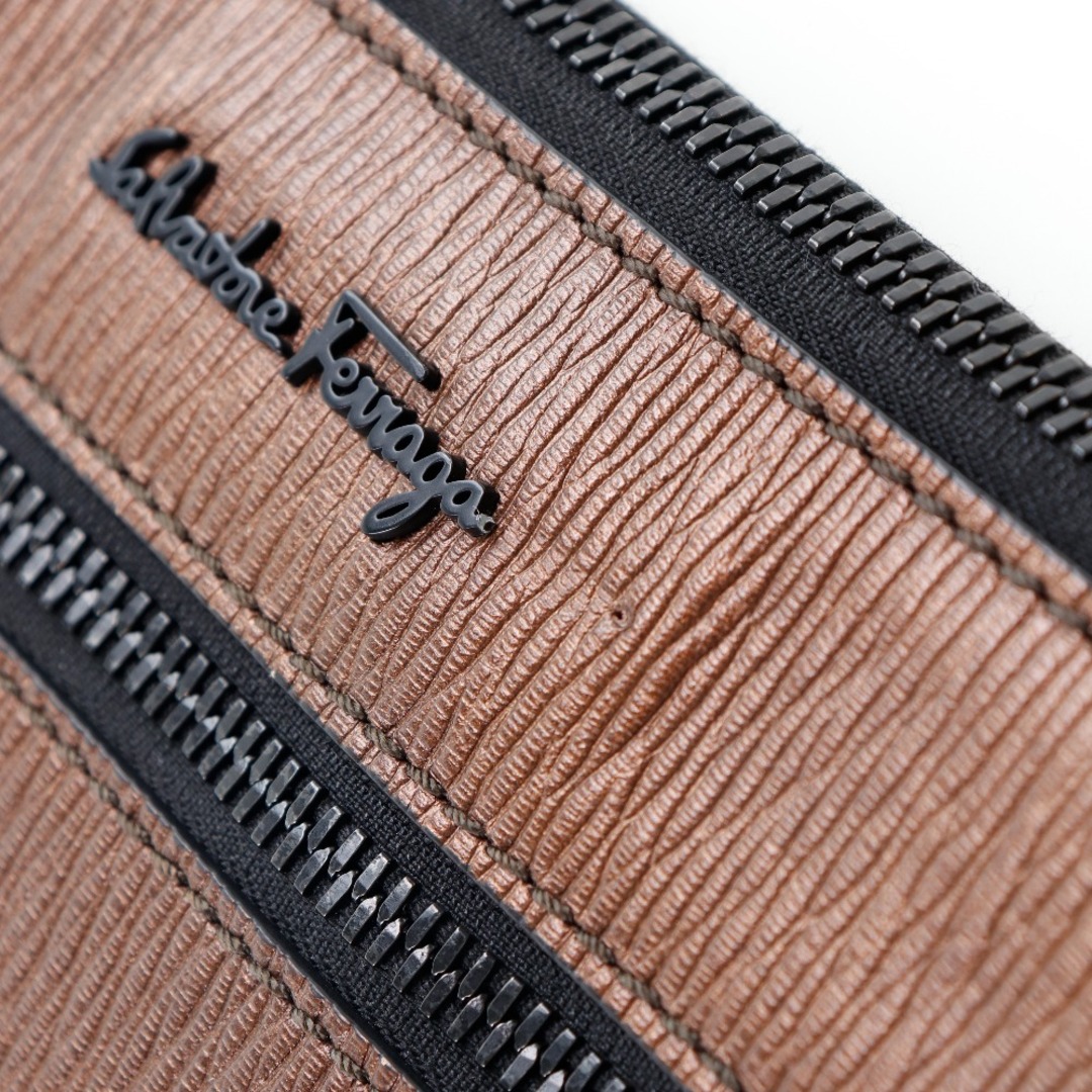 【Salvatore Ferragamo】サルヴァトーレフェラガモ カーフ 茶 ユニセックス クラッチバッグ - 7