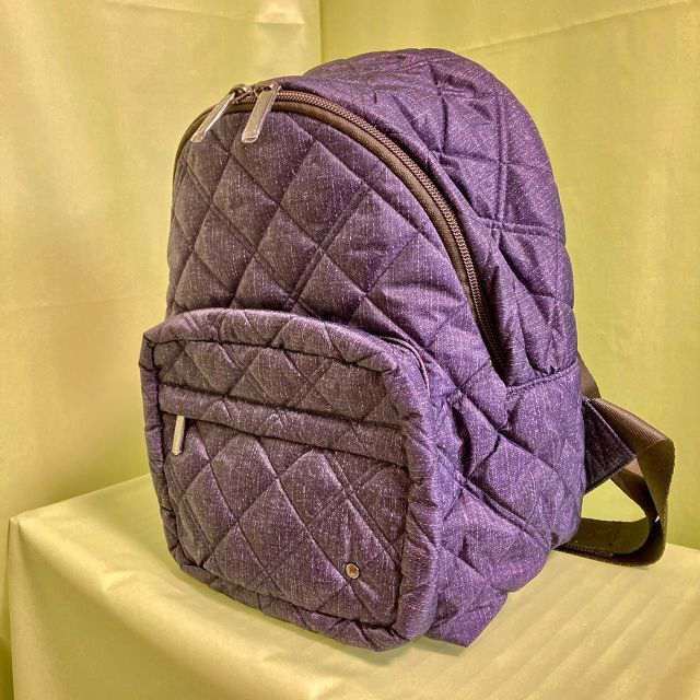 LeSportsac(レスポートサック)のLeSportsac レスポートサック キルティング リュック レディースのバッグ(リュック/バックパック)の商品写真