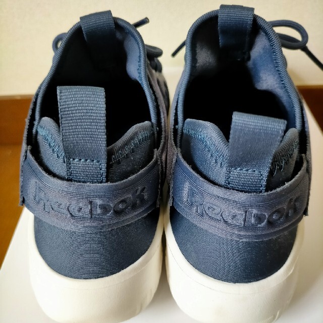 Reebok(リーボック)のReebok レディース  スニーカー  ウォーキング　メッシュ　ブルー レディースの靴/シューズ(スニーカー)の商品写真