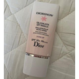 クリスチャンディオール(Christian Dior)のDior スノーUVシールド　トーンアップ 50+(日焼け止め/サンオイル)