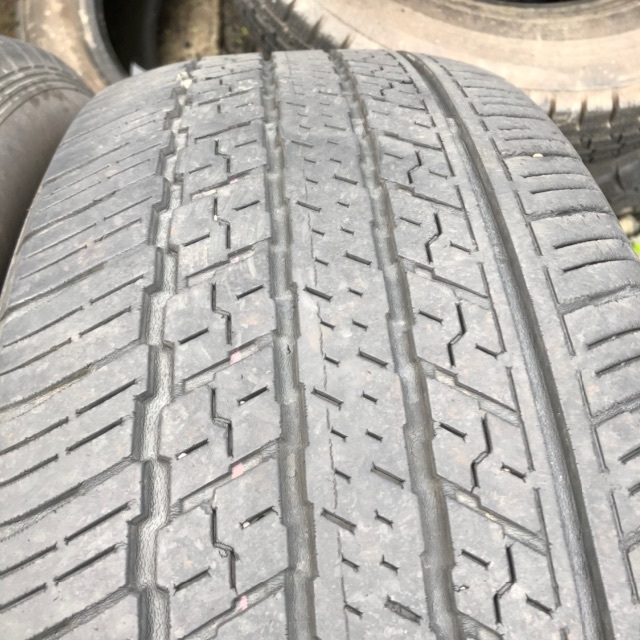 DUNLOP(ダンロップ)の【225/60R18】ダンロップ グラントレック 中古タイヤ 4本セット SUV 自動車/バイクの自動車(タイヤ)の商品写真