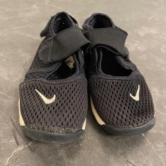 NIKE(ナイキ)のNIKE エアリフト　18センチ キッズ/ベビー/マタニティのキッズ靴/シューズ(15cm~)(スニーカー)の商品写真