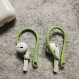 アップル(Apple)のAirPods イヤホン対応イヤーフック(ピスタチオグリーン)(ヘッドフォン/イヤフォン)