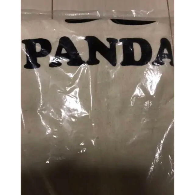 Adam et Rope'(アダムエロぺ)のmixta  パンダPANDA Tシャツ レディースのトップス(Tシャツ(半袖/袖なし))の商品写真