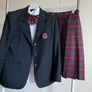 制服(衣装一式)