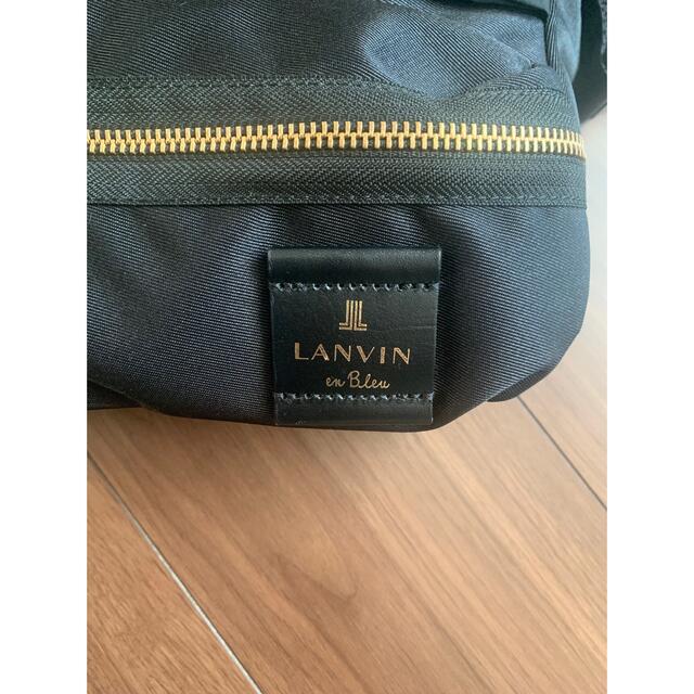 LANVIN en Bleu(ランバンオンブルー)のランバンオンブルー　トロカデロ　ボディバック レディースのバッグ(ボディバッグ/ウエストポーチ)の商品写真