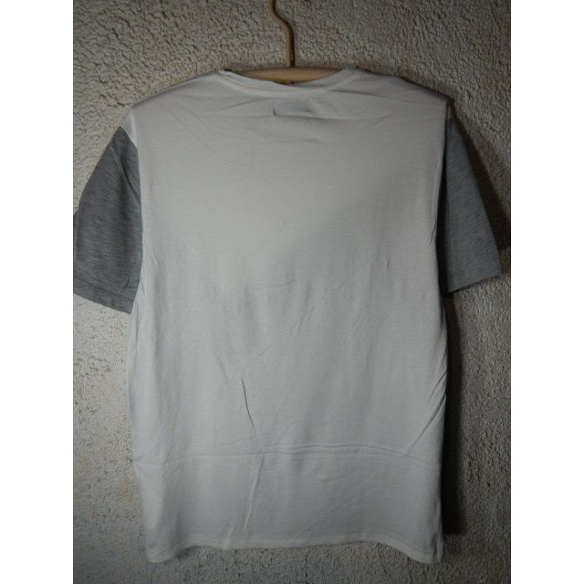 ZARA(ザラ)の7444　Zara　MAN　ザラ　半袖　切り替え　デザイン　tシャツ　人気 メンズのトップス(Tシャツ/カットソー(半袖/袖なし))の商品写真