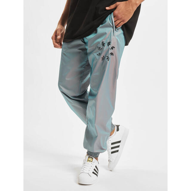 adidas - アディダスオリジナルス XL シャッタード トレフォイル adidas - アディダスオリジナルス XL シャッタード トレフォイル