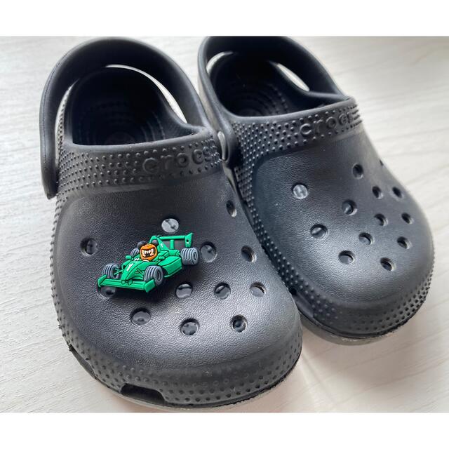 crocs(クロックス)のcrocs クロックス　14cm ブラック　ミッキージビッツ付き キッズ/ベビー/マタニティのベビー靴/シューズ(~14cm)(サンダル)の商品写真