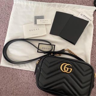 グッチ(Gucci)のGUCCI GGマーモント　キルティングミニバッグ(ショルダーバッグ)