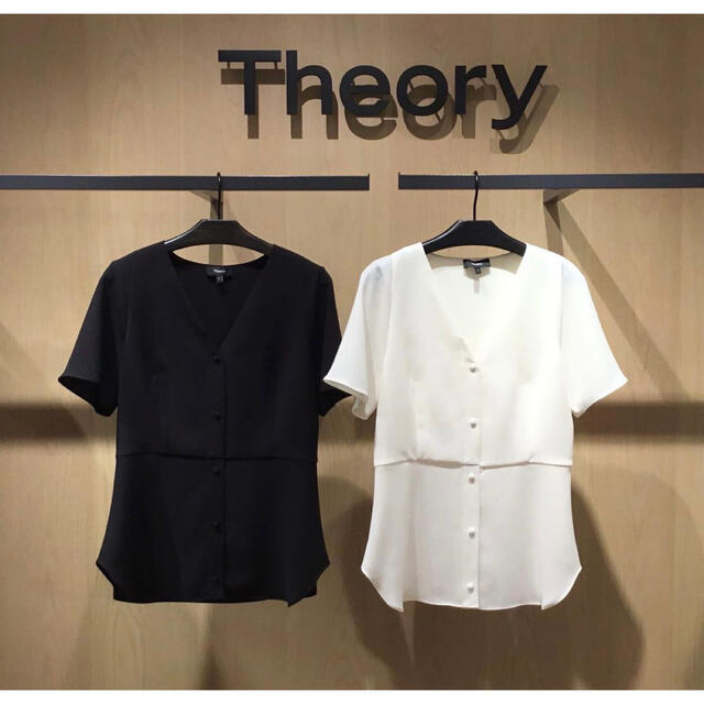 theory(セオリー)のTheory 20aw Vネック半袖ブラウス レディースのトップス(シャツ/ブラウス(半袖/袖なし))の商品写真