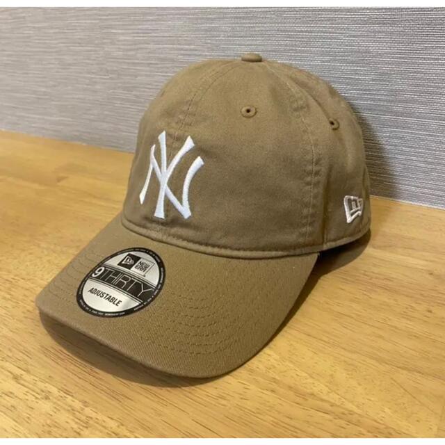 NEW ERA(ニューエラー)のニューエラ キャップ ヤンキース ベージュ レディースの帽子(キャップ)の商品写真