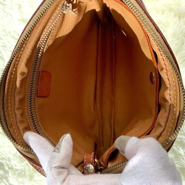 SALE/95%OFF】 CELINE セリーヌ セカンドバッグ クラッチバッグ マカダム トリオンフ セリーヌ マカダム トリオンフ ベージュ セカンドバッグ クラッチ レディース