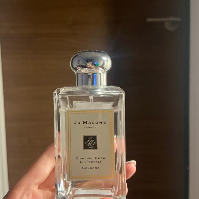 Jo Malone(ジョーマローン)の【そらじろう様専用】ジョーマローン　イングリッシュペアー&フリージア コスメ/美容の香水(香水(女性用))の商品写真