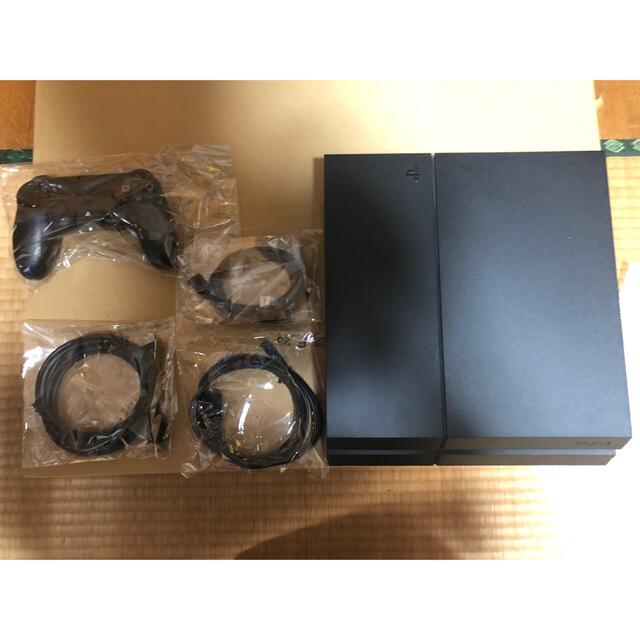 PlayStation®︎4 型番:CUH-1200A 容量:500GBソフト付