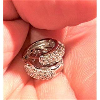 完売しました。。2点✨⑨・⑮✨計0.3ct✨上質ダイヤ✨中折れ フープ ピアス✨(ピアス)