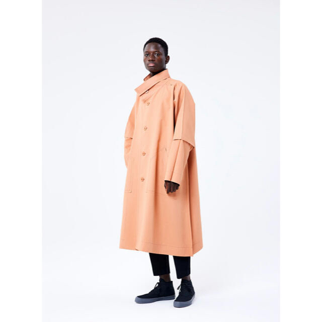 HOMME PLISSÉ PRESS COAT LIGHT