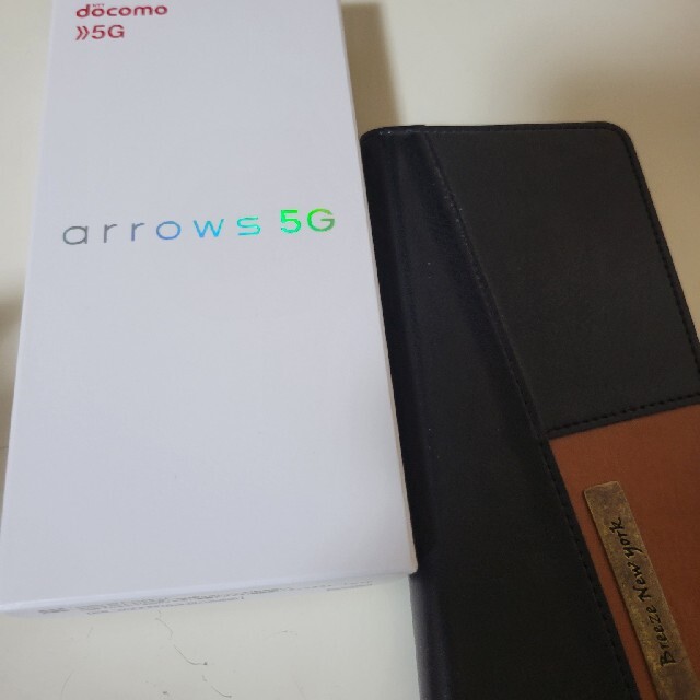 arrows(アローズ)のarrows5G 5G F-51A スマホ/家電/カメラのスマートフォン/携帯電話(スマートフォン本体)の商品写真