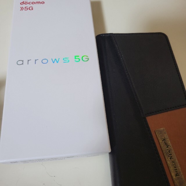 F-51A情報端末シリーズarrows5G 5G F-51A