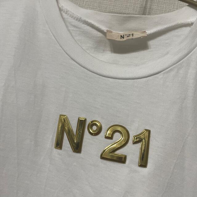 N°21(ヌメロヴェントゥーノ)のN°21 ヌメロヴェントゥーノ  ロゴ　Tシャツ レディースのトップス(Tシャツ(半袖/袖なし))の商品写真