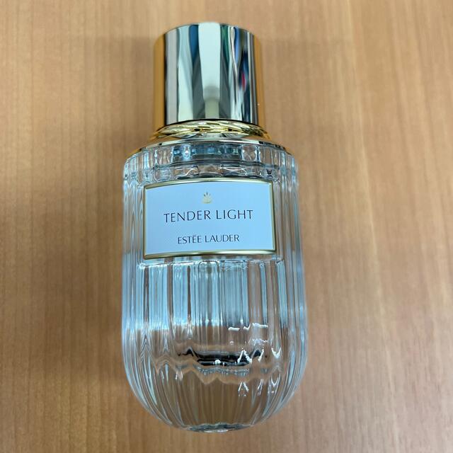 Estee Lauder(エスティローダー)のエスティーローダー　テンダーライト　オーデ　パフューム　スプレィ 40ml コスメ/美容の香水(香水(女性用))の商品写真