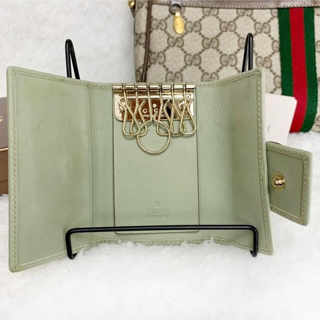 美品 GUCCI グッチ GGキャンバス 6連 キーケース スナップボタン