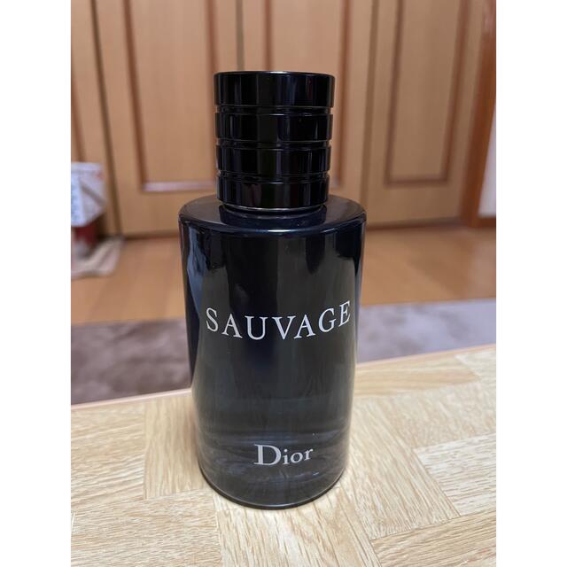 Dior(ディオール)のDior  sauvage eau de toilette 100ml  コスメ/美容の香水(香水(男性用))の商品写真