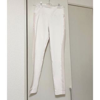 ゲス(GUESS)のGUESS レギンス(レギンス/スパッツ)