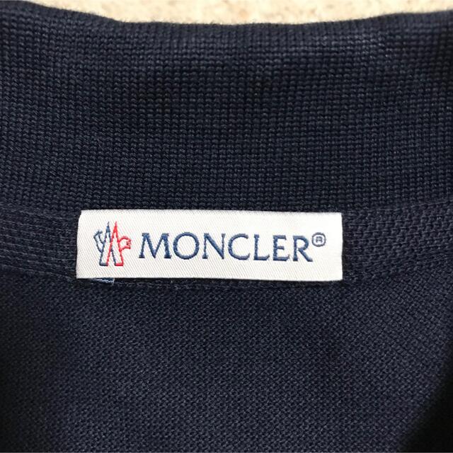 MONCLER(モンクレール)のSALE モンクレール　襟裏プリントロゴ　ポロシャツ メンズのトップス(ポロシャツ)の商品写真