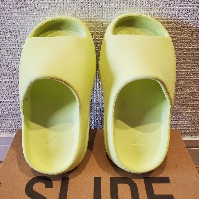 adidas YEEZY  SLIDE  KIDS 17.0cm キッズ/ベビー/マタニティのキッズ靴/シューズ(15cm~)(サンダル)の商品写真