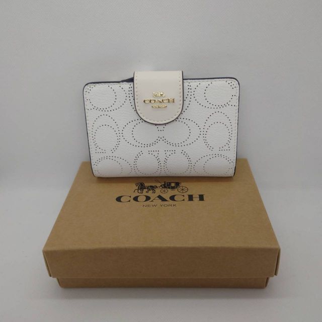 COACH 二つ折り財布 C4768 パフォレイテッド　アウトレット品