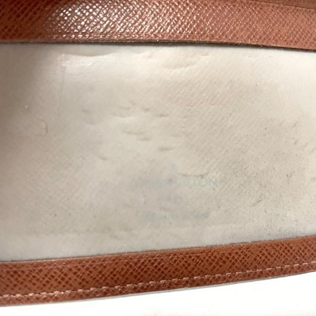 LOUIS VUITTON(ルイヴィトン)のルイヴィトン パスケース モノグラム - レディースのファッション小物(名刺入れ/定期入れ)の商品写真