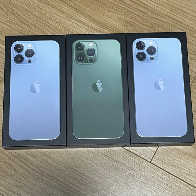 SALE100%新品】 iPhone - iPhone13 256GB 3台セットの通販 by noi's