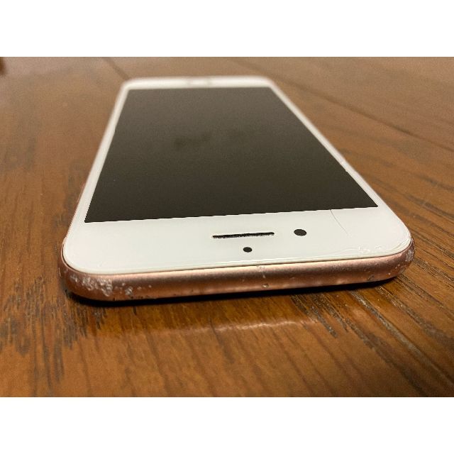 Apple(アップル)のiPhone 8 ゴールド（1000円、値下げ） スマホ/家電/カメラのスマートフォン/携帯電話(スマートフォン本体)の商品写真