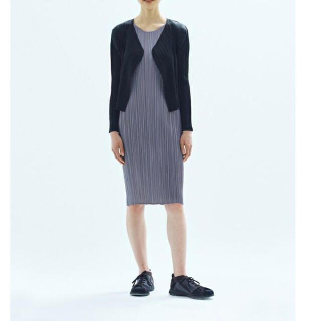 PLEATS PLEASE ISSEY MIYAKE(プリーツプリーズイッセイミヤケ)の【新品タグ付き】プリーツプリーズ　カーディガン　羽織り レディースのトップス(カーディガン)の商品写真