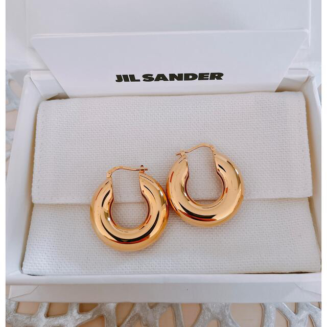 Jil Sander(ジルサンダー)の新品未使用✩JIL SANDER ジルサンダー レザーインサート フープピアス レディースのアクセサリー(ピアス)の商品写真