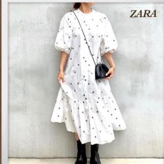 ザラ(ZARA)のZARA 刺繍入りミディワンピース(ロングワンピース/マキシワンピース)