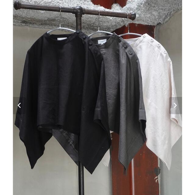 HYKE(ハイク)の【完売品】HYKE LINEN PONCHO ブラック レディースのトップス(カットソー(長袖/七分))の商品写真