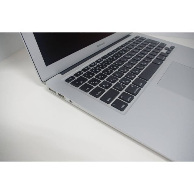 Mac (Apple)(マック)のMacBook Air MD231J/A (13-inch,Mid 2012)  スマホ/家電/カメラのPC/タブレット(ノートPC)の商品写真