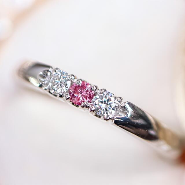 Fancy vivid purplish pink 0.038ctリング レディースのアクセサリー(リング(指輪))の商品写真