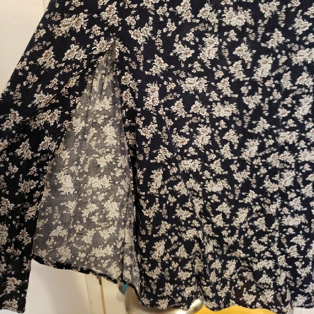 BEAUTY&YOUTH UNITED ARROWS(ビューティアンドユースユナイテッドアローズ)の専用　xix palms レーヨン花柄スカートとカットソーセット レディースのスカート(ロングスカート)の商品写真