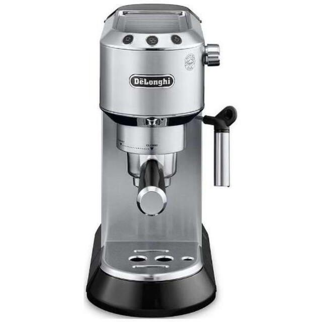 新品未開封　デロンギ(DeLonghi)エスプレッソメーカー EC680M